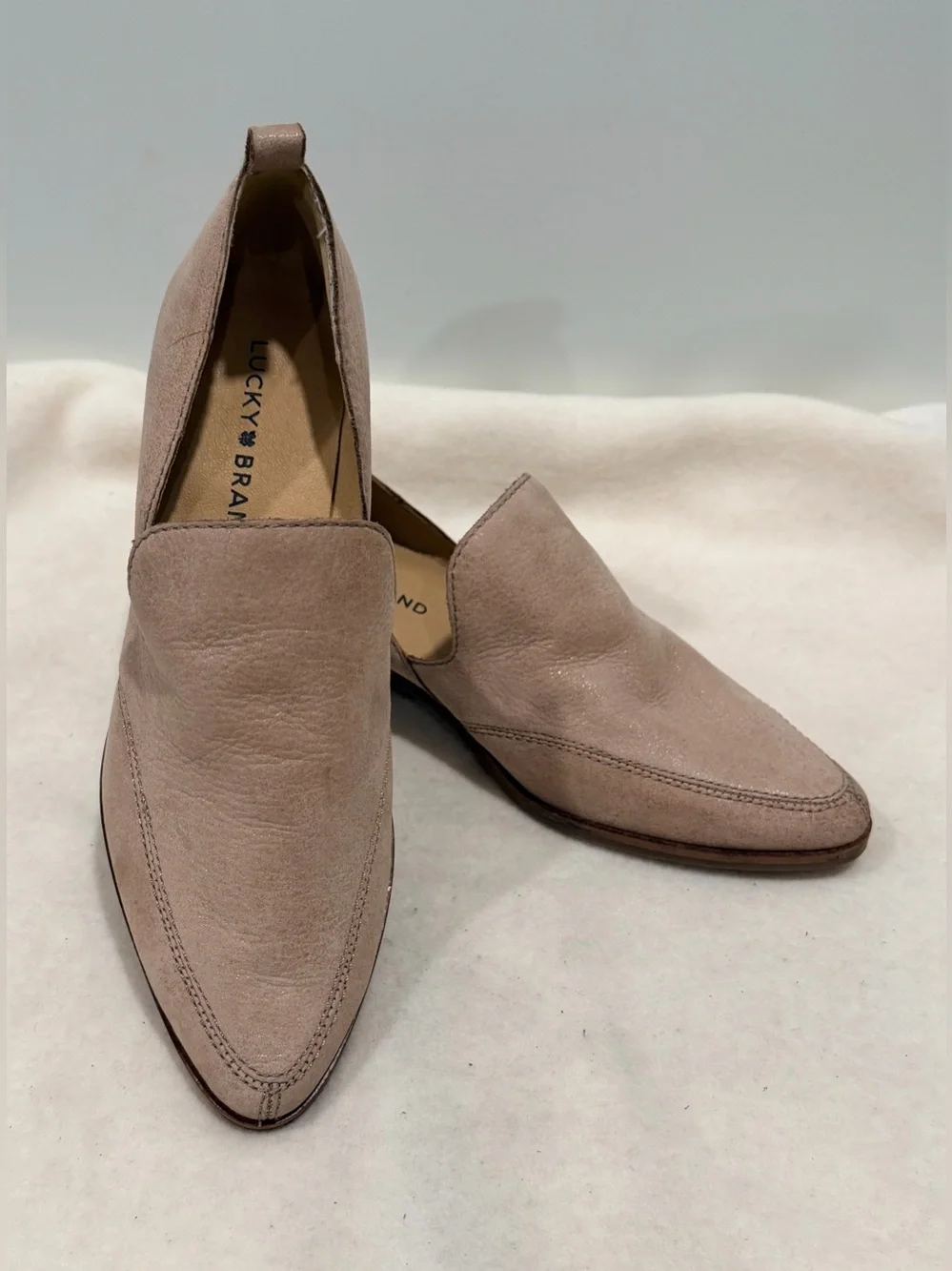 Lucky Brand Women’s Mahzan Suede Slip-On Loafers in Hazel Size 6.5